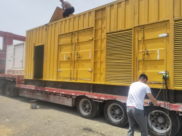 华龙发电机出租100KW发电机需要什么规格的电缆线?