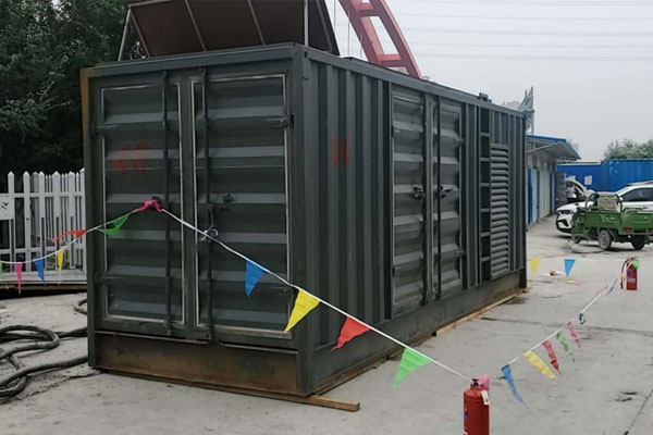 华龙发电机租赁空气滤清器多久更换一次？